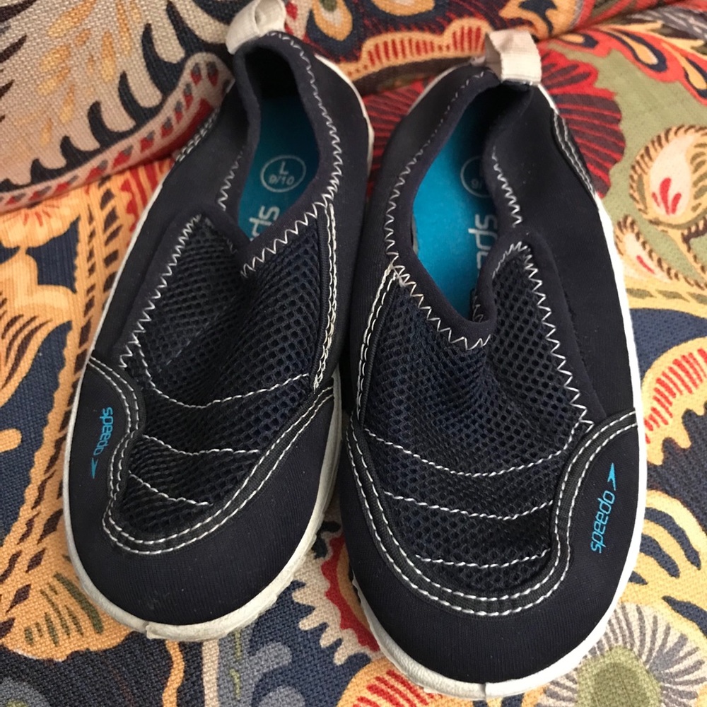 🐠3/$15🐠 Speedo Swim Shoes Size L (9/10)